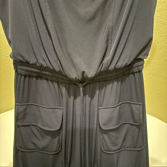 💙Vince Camuto Navy Jumpsuit Size L Draw String Waist Sleeveless Flared legs - Picture 14 of 16